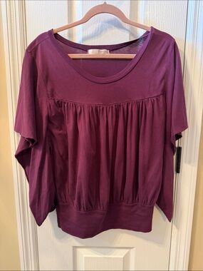 Flax Relaxed Scoop-Neck Tunic in Plum by Fluxus